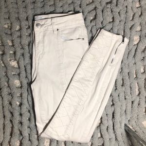 Kendall and Kylie off-white high rise jeans